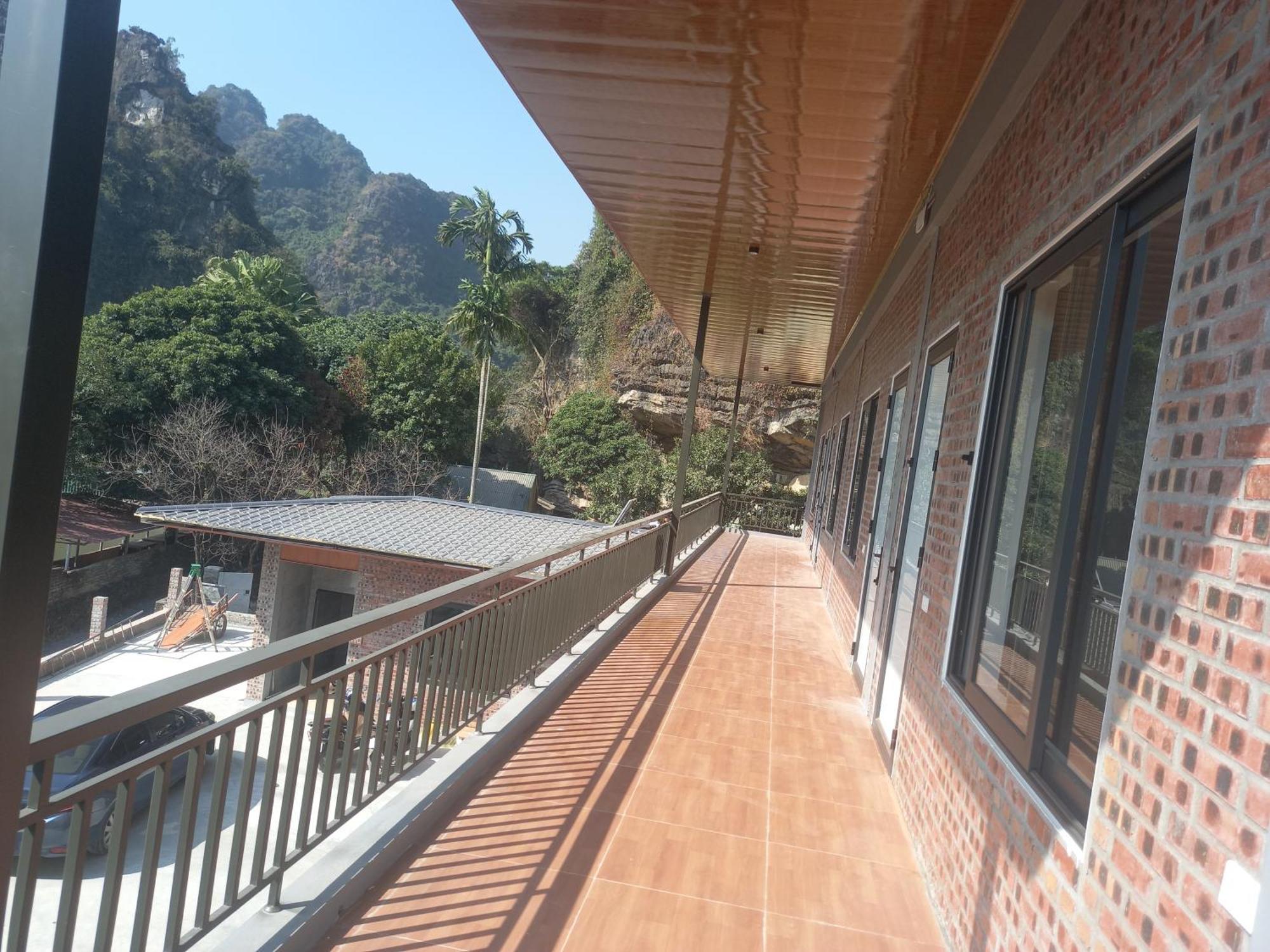 Trang An Pristine View Homestay นิญบิ่ญ ภายนอก รูปภาพ